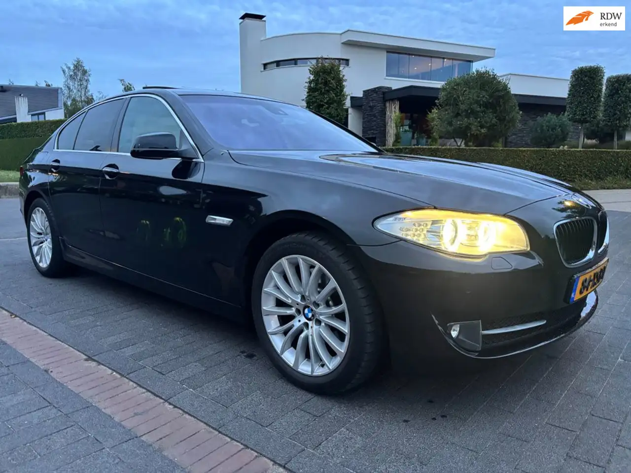 BMW 530 5-serie 530i High Executive 272 pk n.a.p. 169 dkm — photo 1 of 14