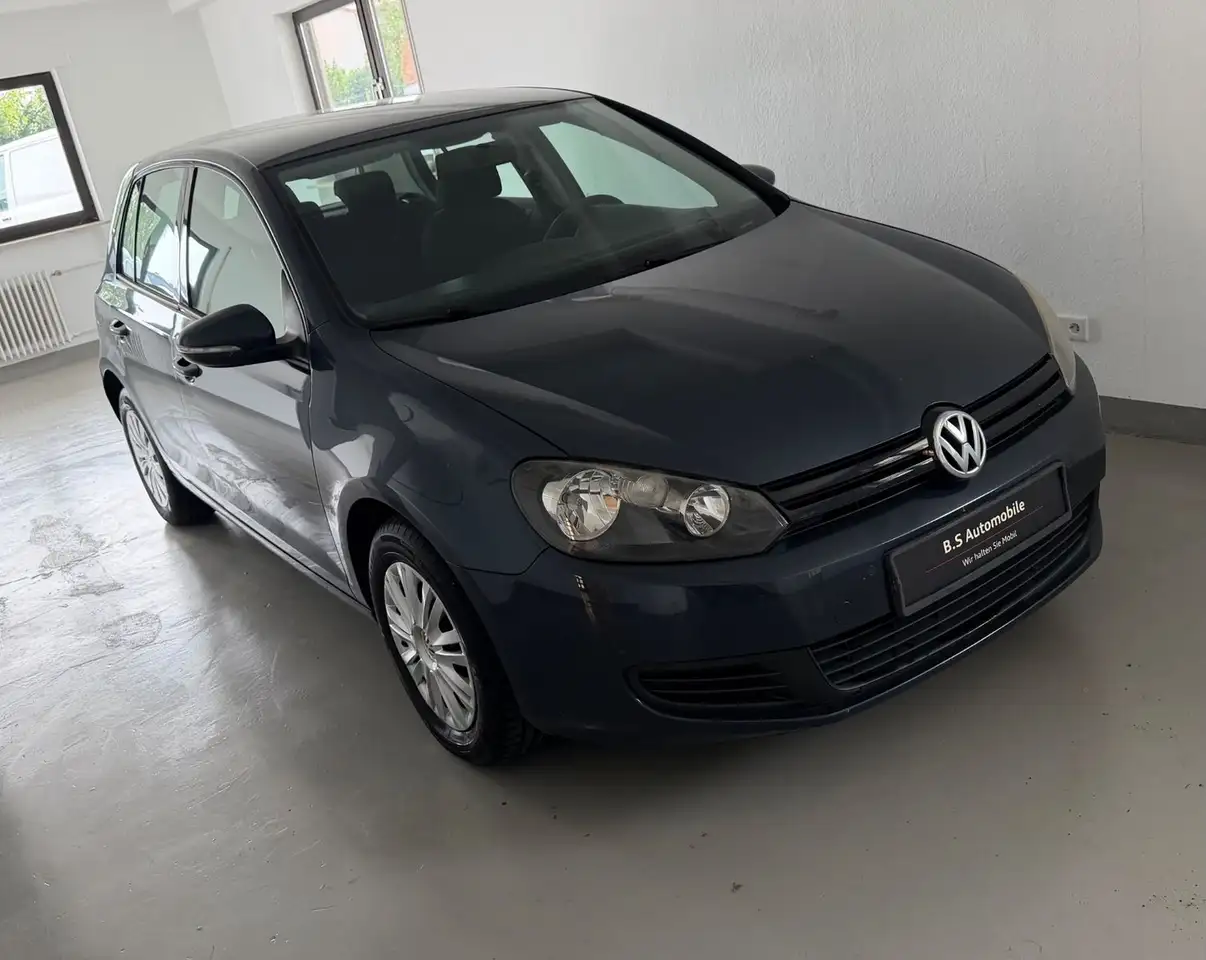 Volkswagen Golf VI Lim.Trendline 1.6 Klima PDC — photo 1 of 10