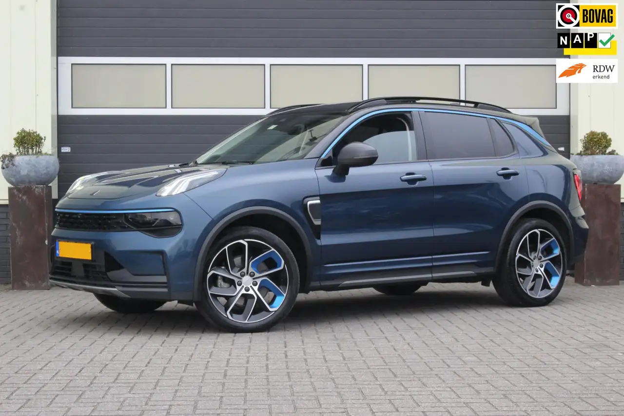 Lynk & Co 01 1.5 PHEV Plug-in hybrid | NAP | Trekhaak | Donkere — photo 1 of 29