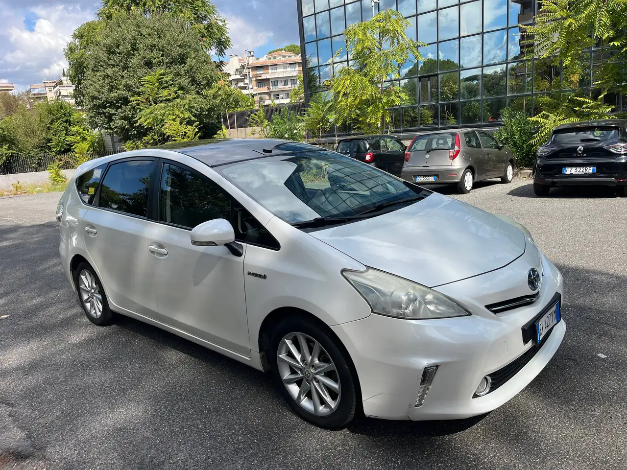 Toyota Prius+ ibrida-automatica-telecamera-7 posti-funziona tutto-qualsiasi prova — photo 1 of 11