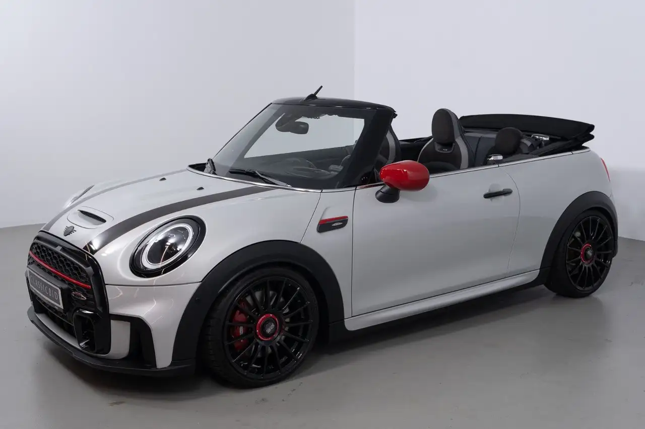 MINI John Cooper Works Cabrio John Cooper Works — photo 1 of 15