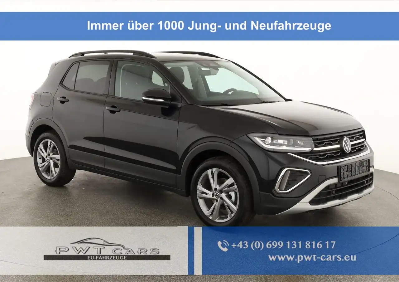 Volkswagen T-Cross 1.0 TSI 85 kW Life DSG Life, AHK, IQ.Light, Kam... — photo 1 of 37