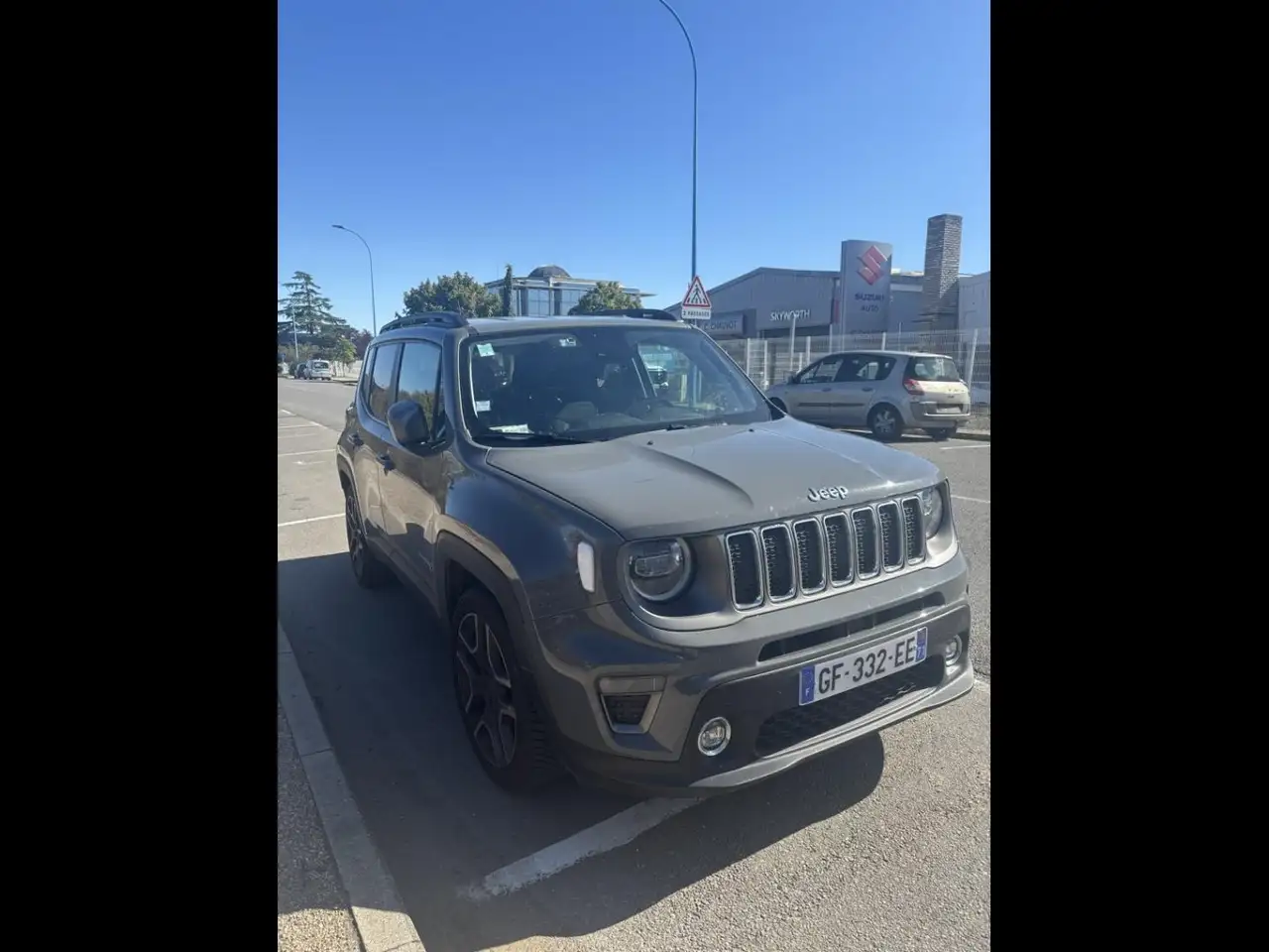 Jeep Renegade 1.0 GSE T3 120ch Limited — photo 1 of 4
