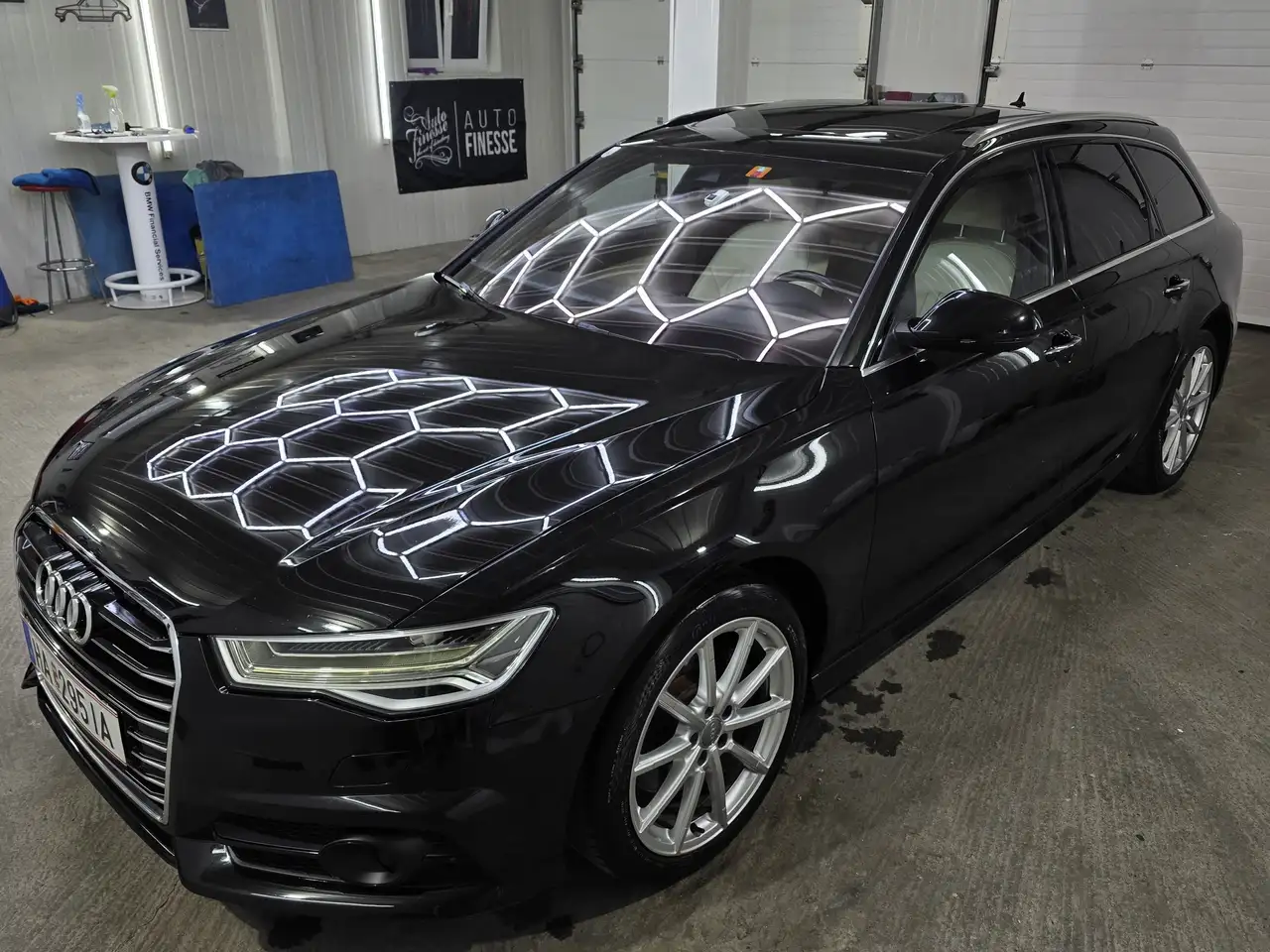 Audi A6 Avant 3,0 TDI clean Diesel Quattro Sport S-tronic — photo 1 of 20