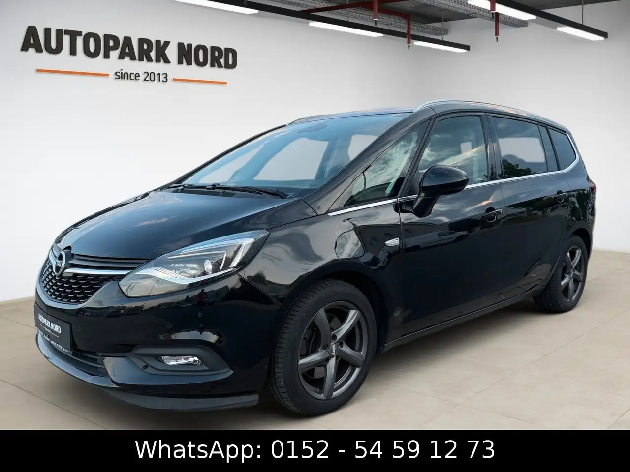 Opel Zafira Tourer 2.0 CDTI Innovation/AHK/7-SITZER — photo 1 of 20