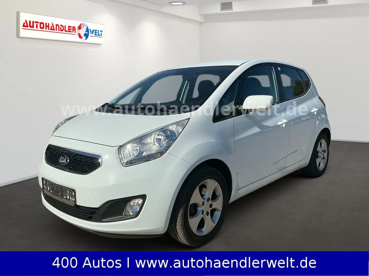 Kia Venga 1.4 CRDi Dream Team — photo 1 of 20
