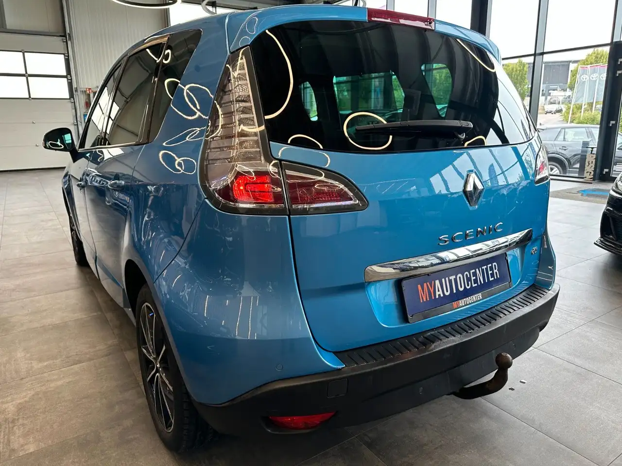 2012 Renault Scenic *BOSE*AHK*TEMPO*NAVI*KAMERA*KLIMA*, photograph 5