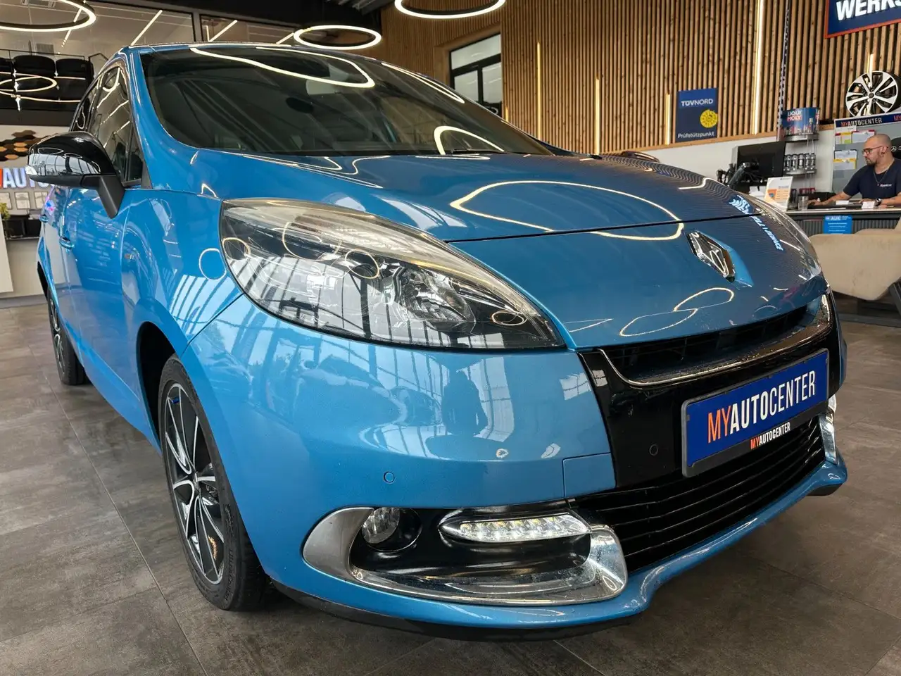 2012 Renault Scenic *BOSE*AHK*TEMPO*NAVI*KAMERA*KLIMA*, photograph 3