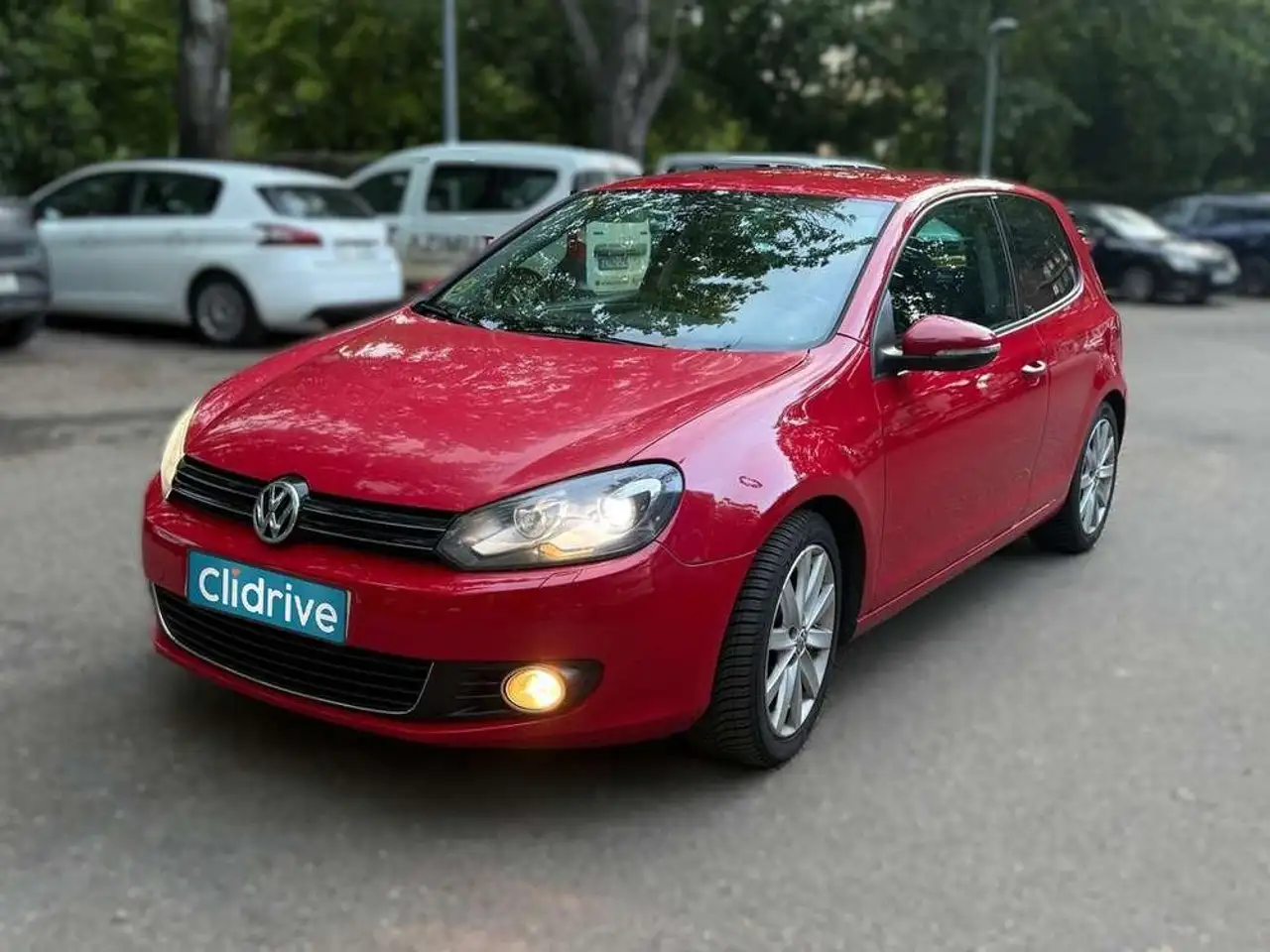 Volkswagen Golf 2.0TDI GT Sport DSG — photo 1 of 9
