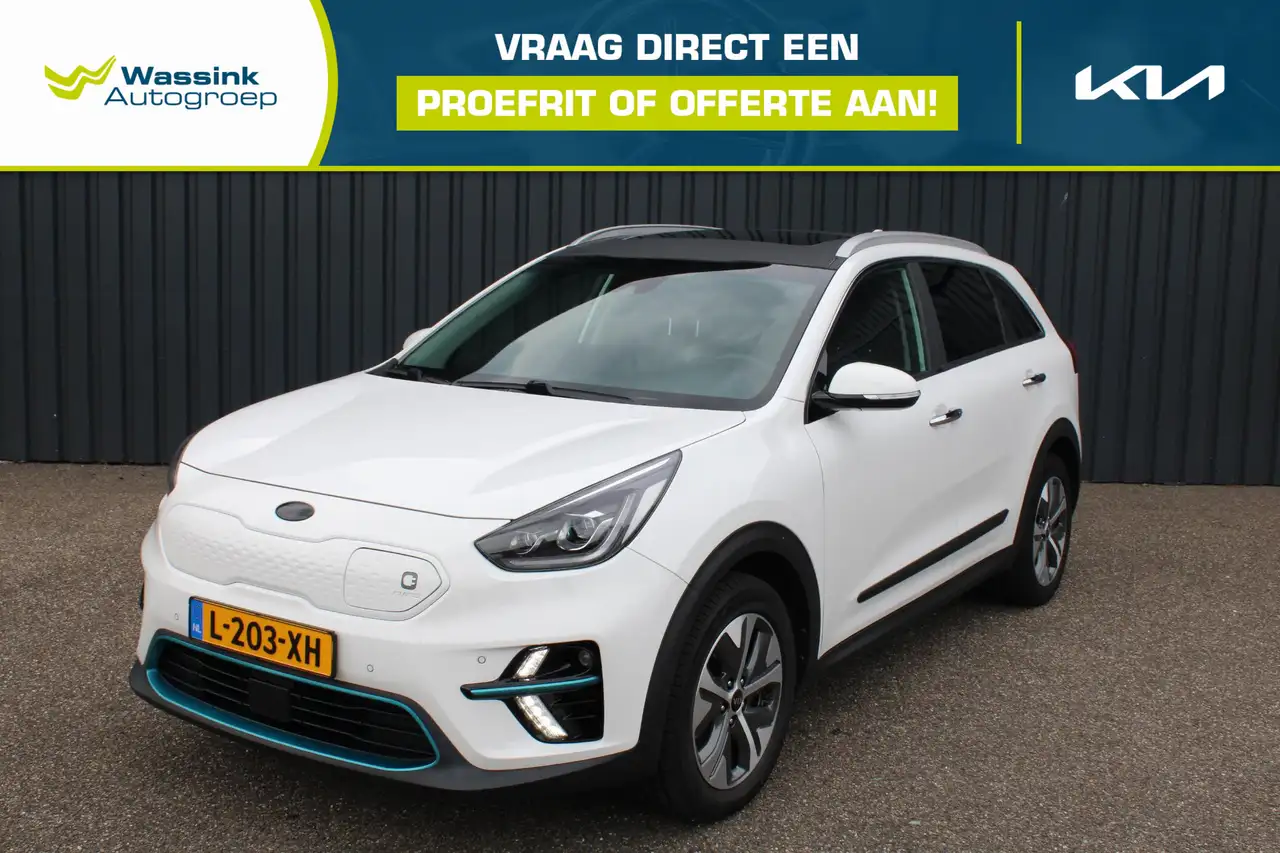 Kia e-Niro DynamicPlusLine 64 kWh Leer | Navigatie | DAB | St — photo 1 of 36