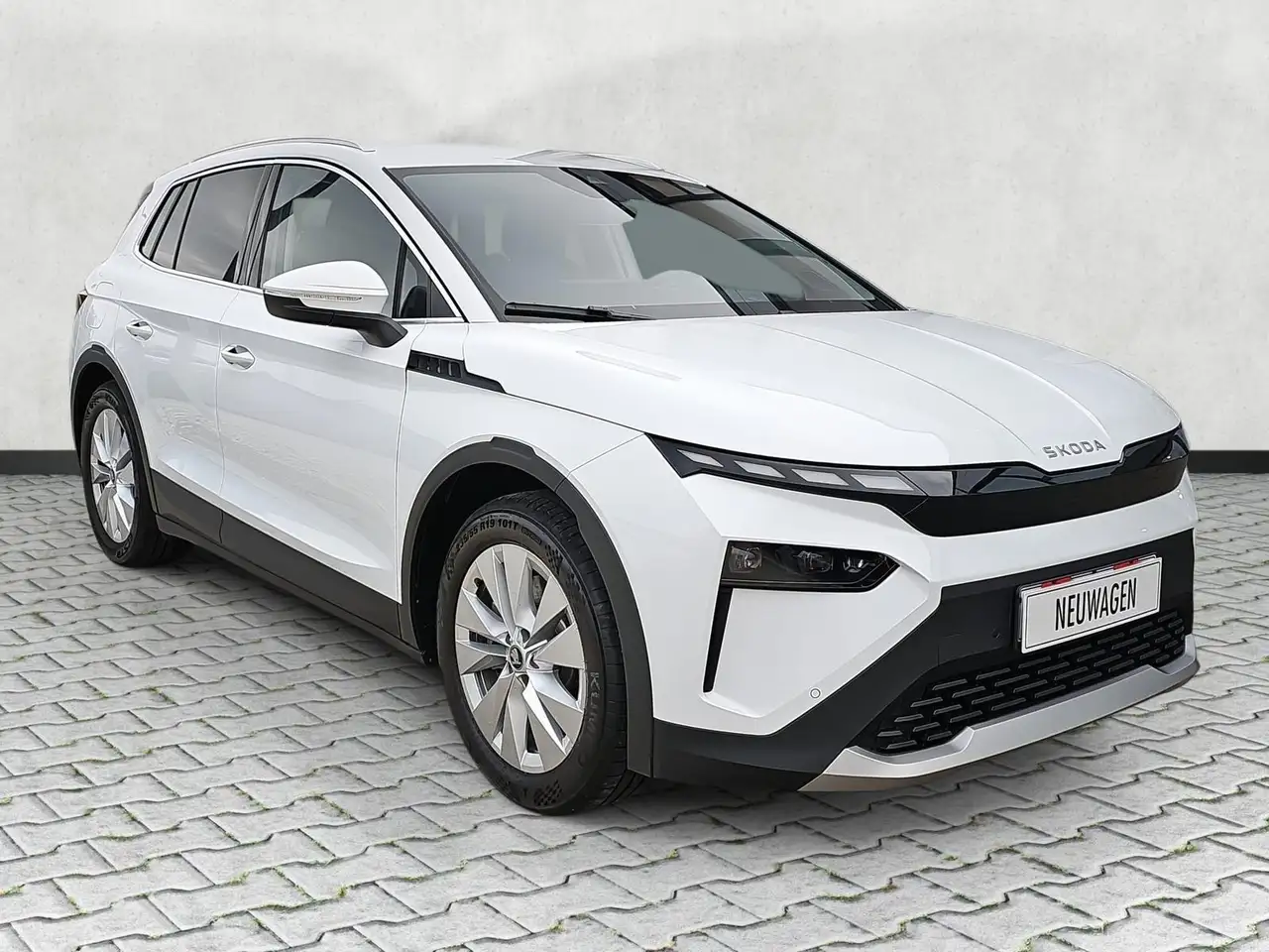 Skoda Elroq 85 Loft / ACC MatrixLED Plus Paket 210 kW (286 ... — photo 1 of 14