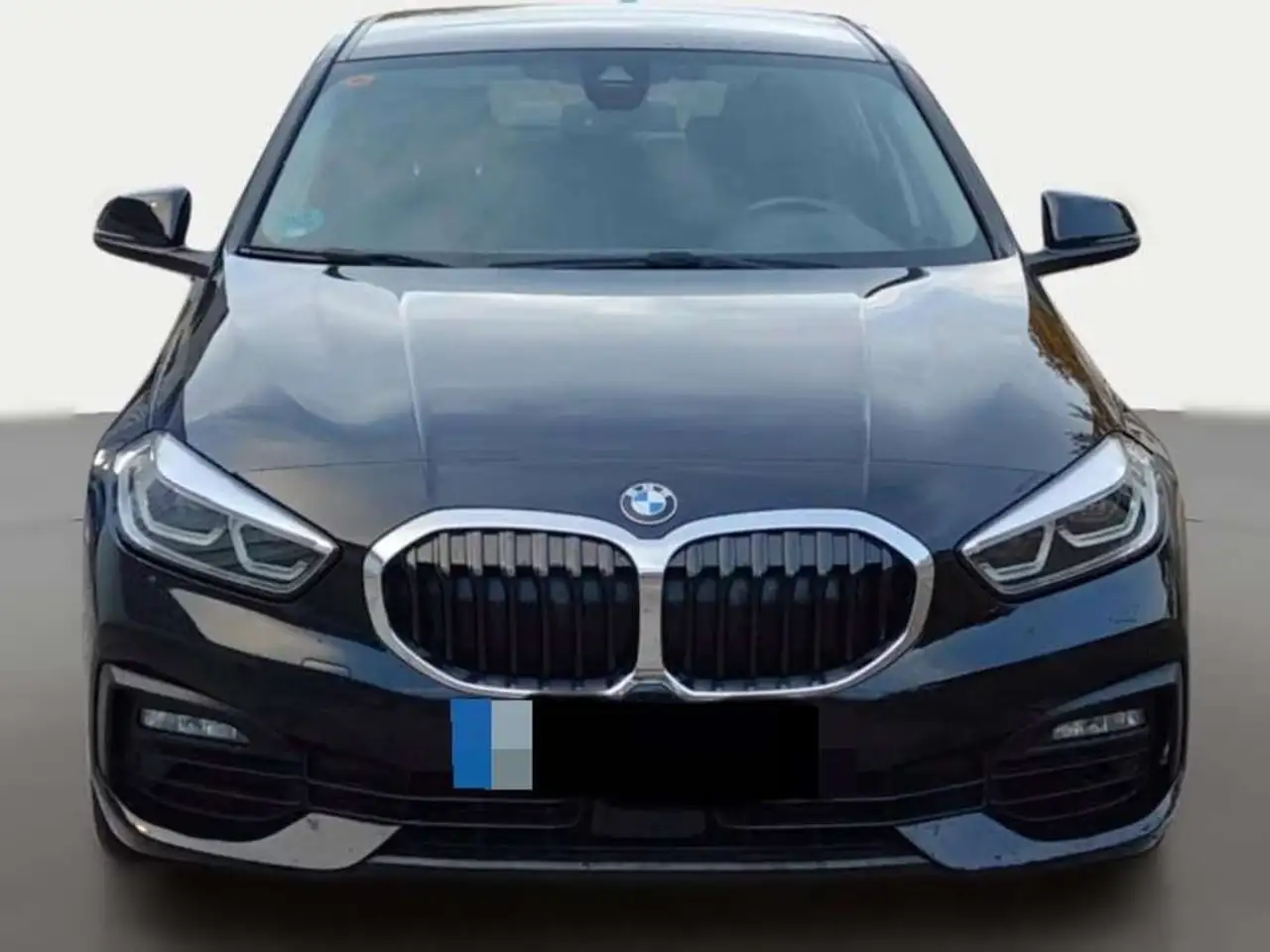 BMW 116 116d — photo 1 of 11