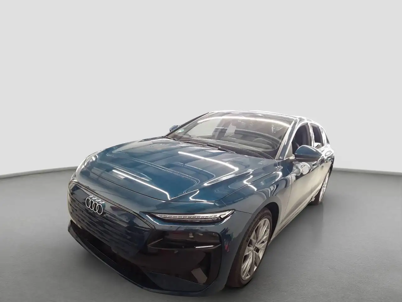 Audi A6 e-tron Avant, S line Interieur, AHK, Matrix, 8-Fach berei — photo 1 of 4