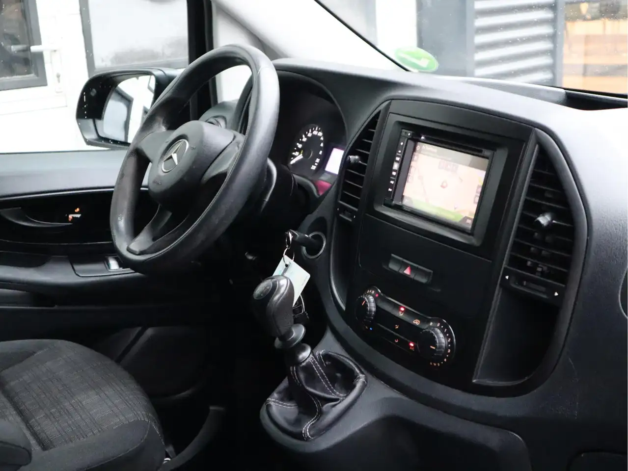 2017 Mercedes-Benz Vito 111 CDI Euro 6 Lang L2 DC 5 Pers. - Trekhaak - Dea, photograph 11
