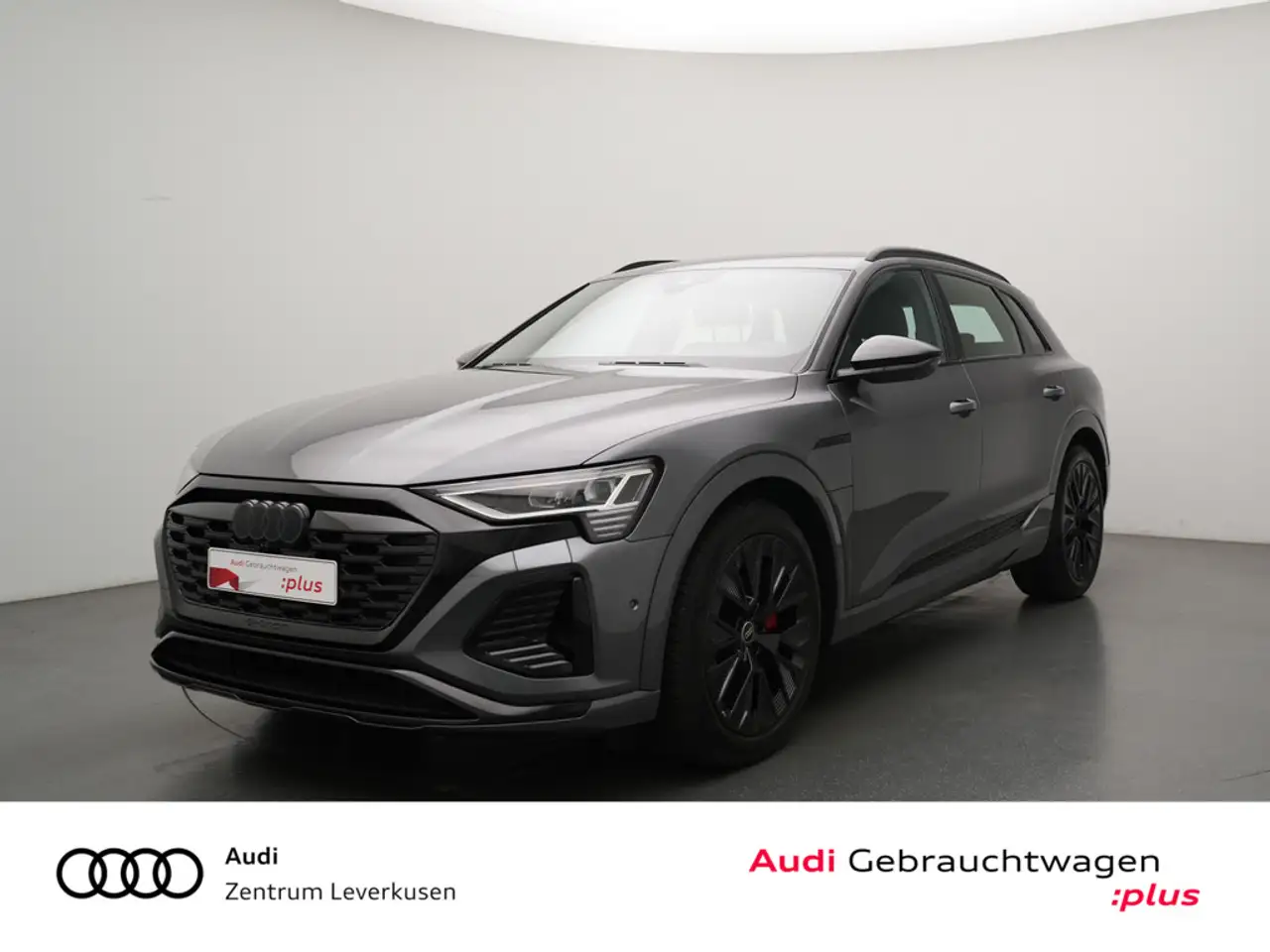 Audi Q8 e-tron S line B&O HUD KAM 360° NAVI VIRT SHZ — photo 1 of 14