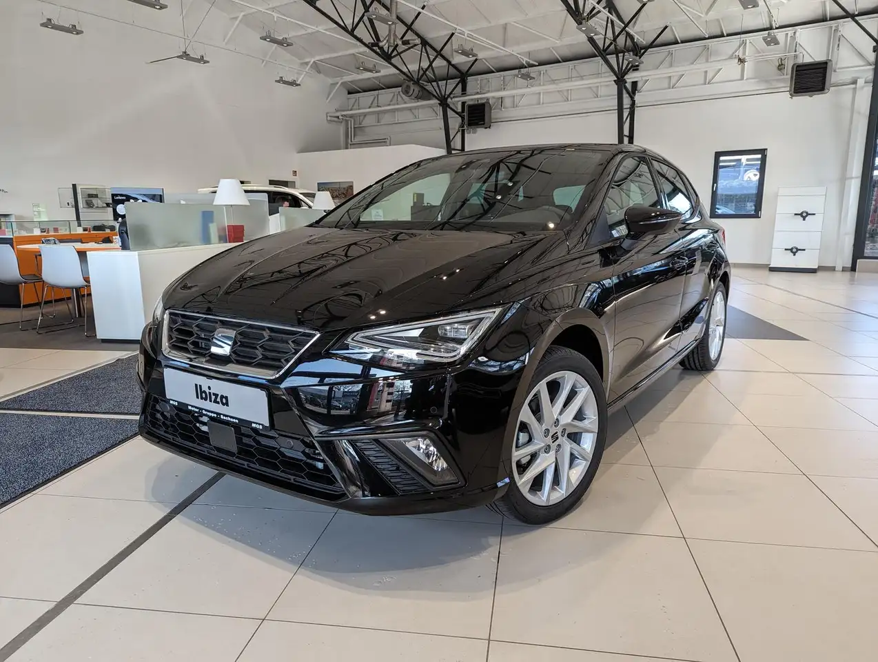 SEAT Ibiza 1.0 TSI FR #ACC #FullLink #Navi #VollLED — photo 1 of 20