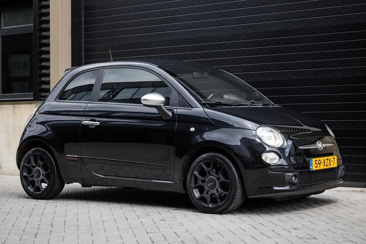 Fiat 500 0.9 TwinAir Lounge | AIRCO | HALF LEDER | LM VELGE — photo 1 of 33