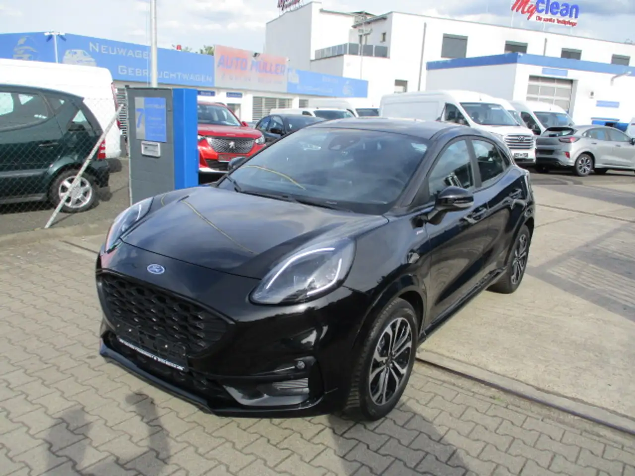 Ford Puma Puma 1.0 EcoBoost Hybrid ST-LINE. Navi. Klima. PDC — photo 1 of 14