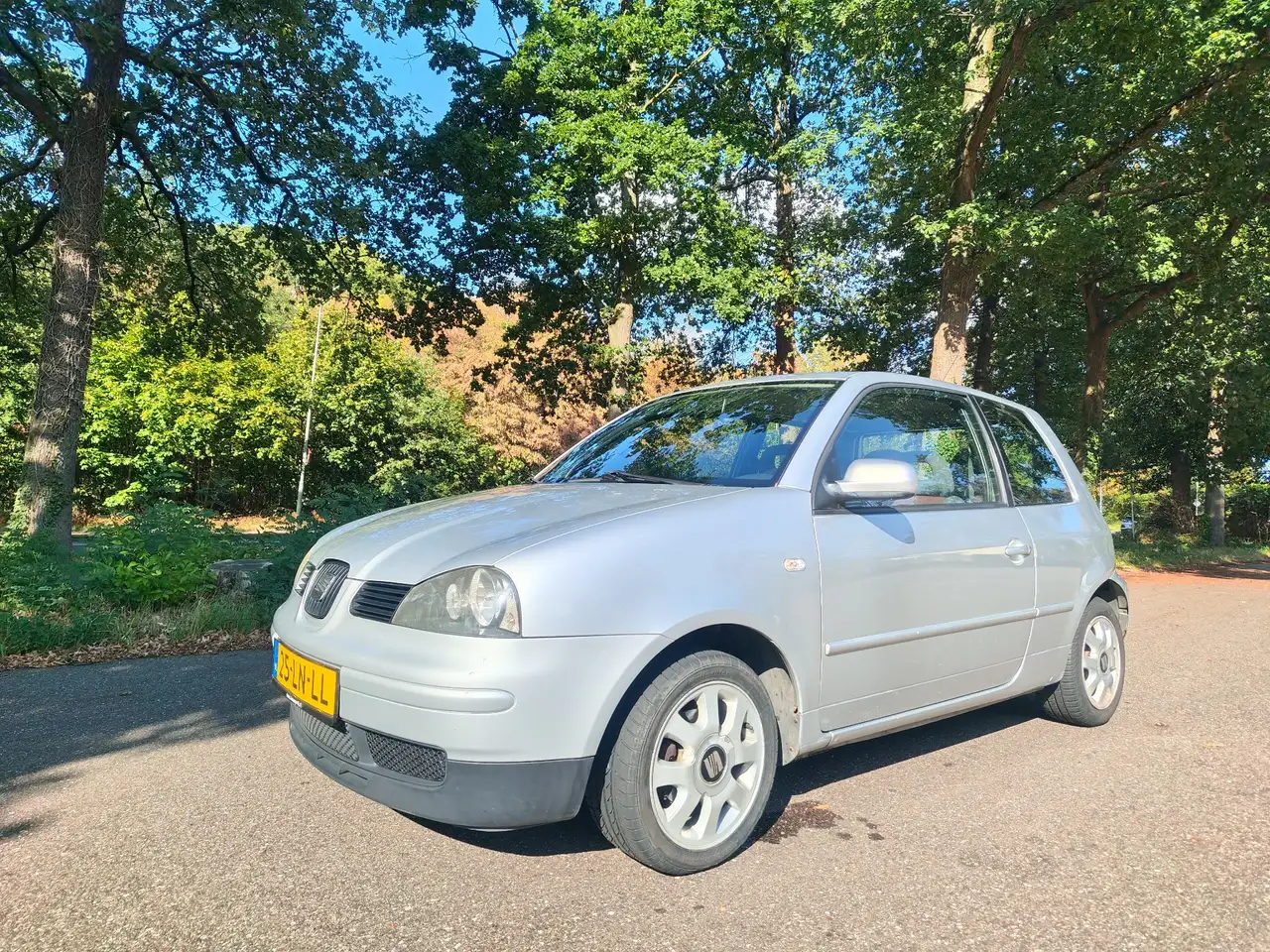 SEAT Arosa 1.4i Stella — photo 1 of 11