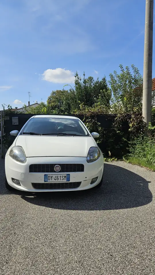 Fiat Grande Punto 3p 1.6 mjt Sport 120cv — photo 1 of 10