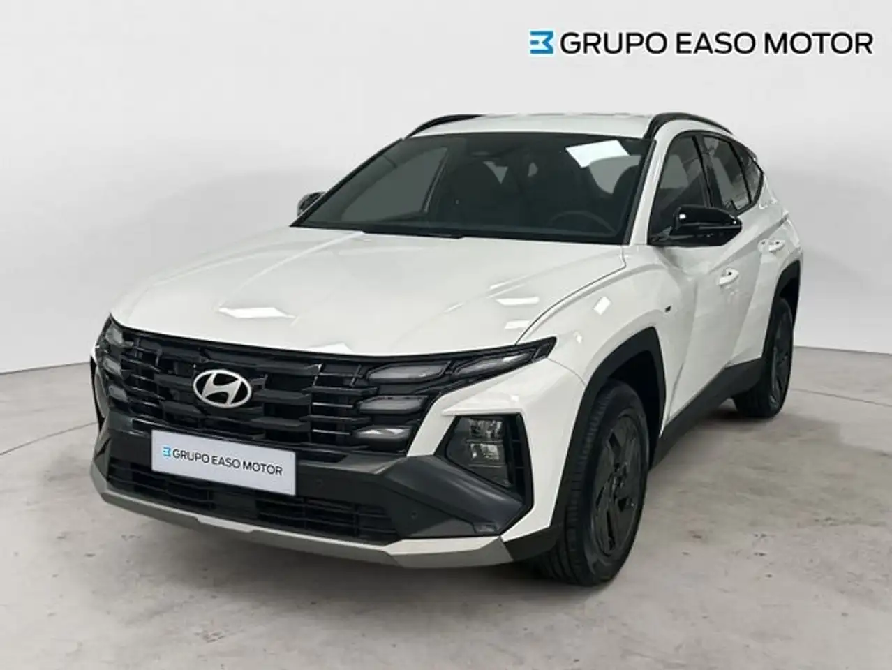 Hyundai TUCSON 1.6 T HEV Black Line AT 239 — photo 1 of 15