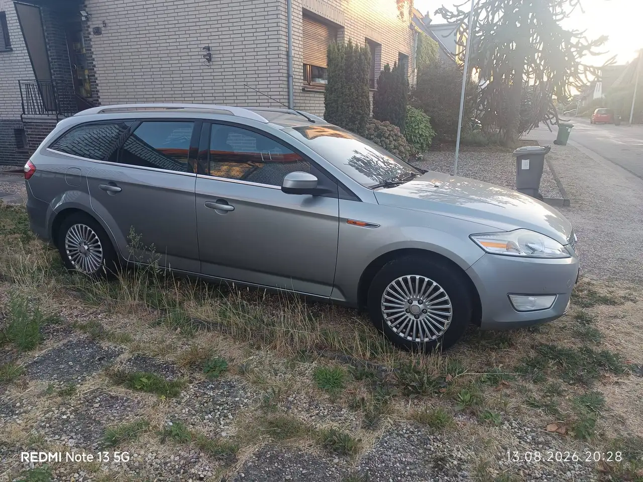 Ford Mondeo Mondeo Turnier Turnier 2.0 Titanium — photo 1 of 32