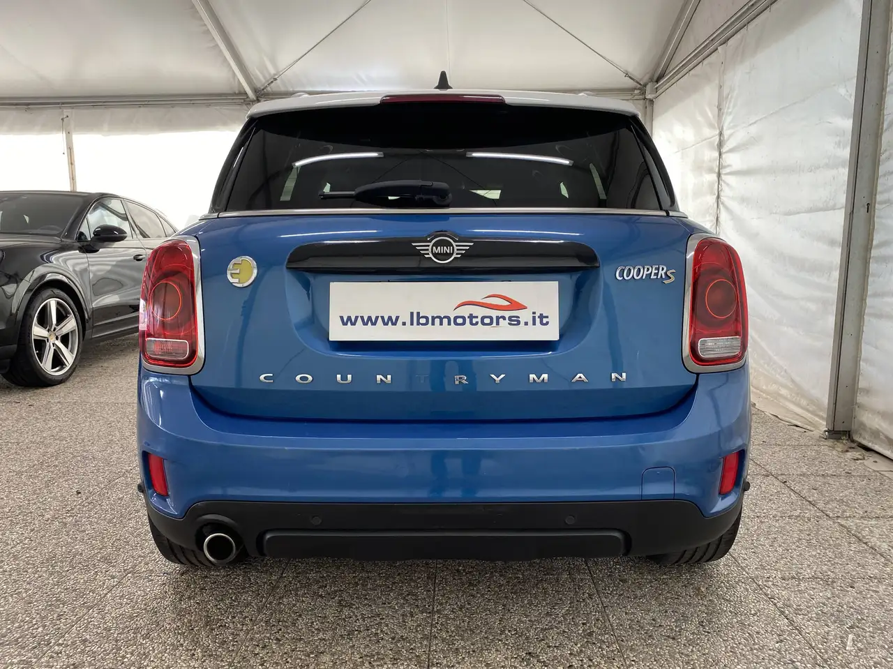 2019 MINI Cooper SE Countryman Mini Countryman 1.5 Hype all4 auto, photograph 5