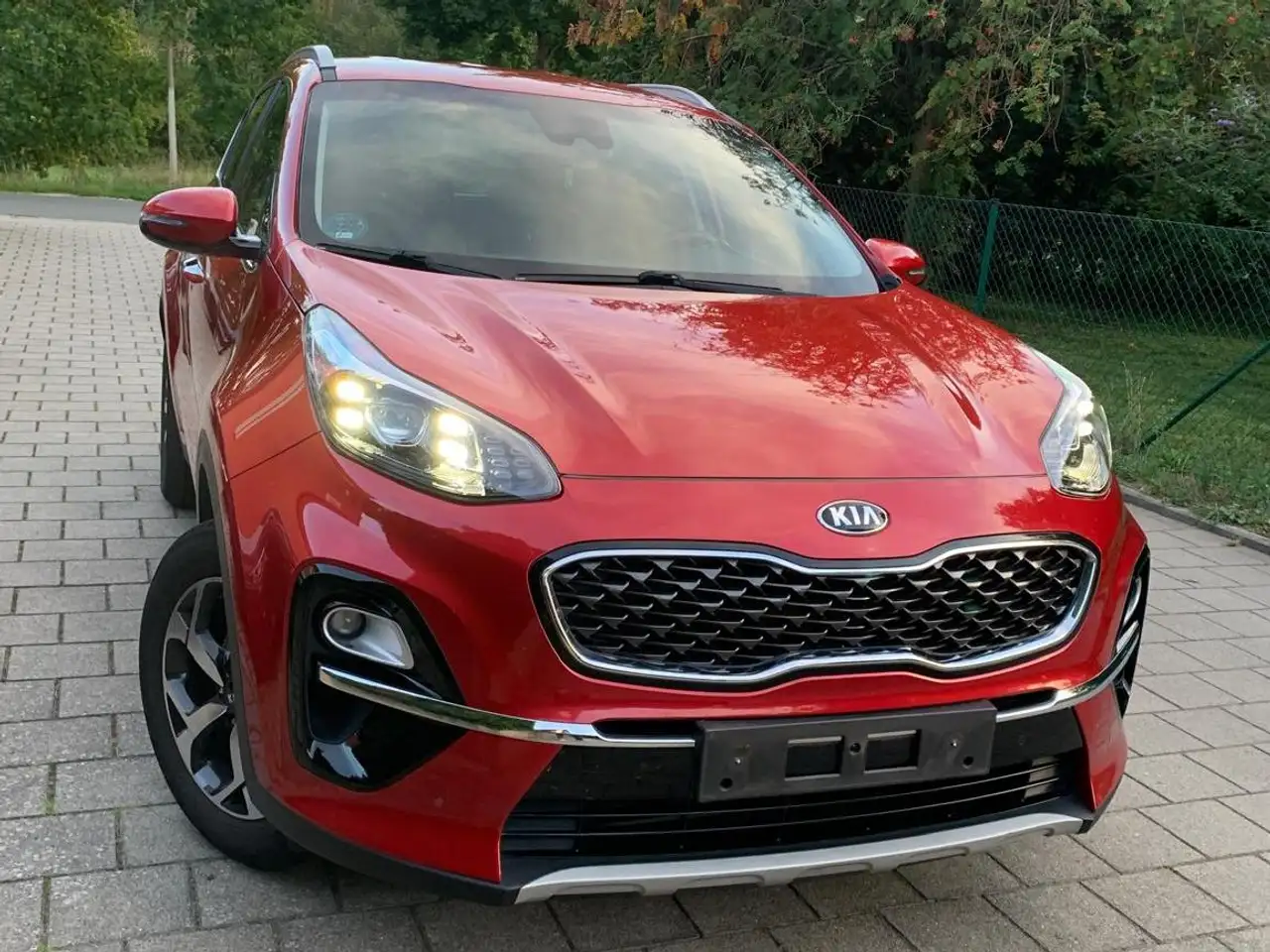 Kia Sportage GT Line — photo 1 of 30