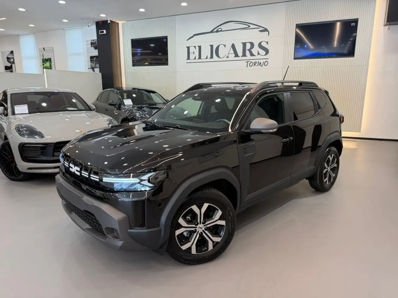 Dacia Duster ECO-G 100 CV Expression NO VINCOLI DI FINANZIAMENT — photo 1 of 15