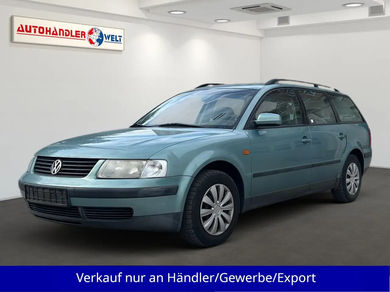 Volkswagen Passat Variant Passat Kombi 1.6i Klimaanlage AHK — photo 1 of 16