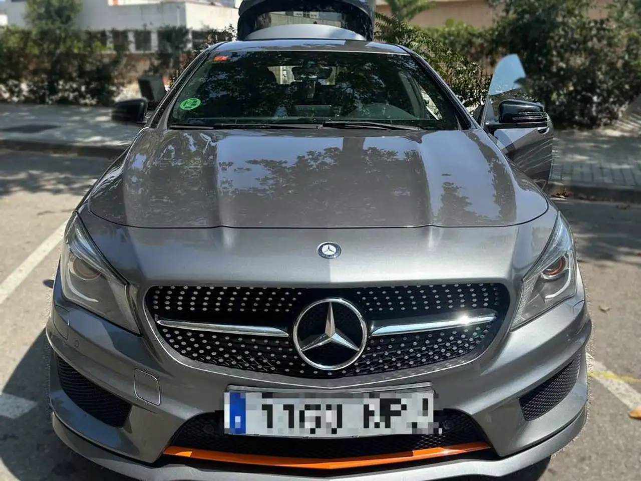 Mercedes-Benz CLA 200 Shooting Brake 200d — photo 1 of 40