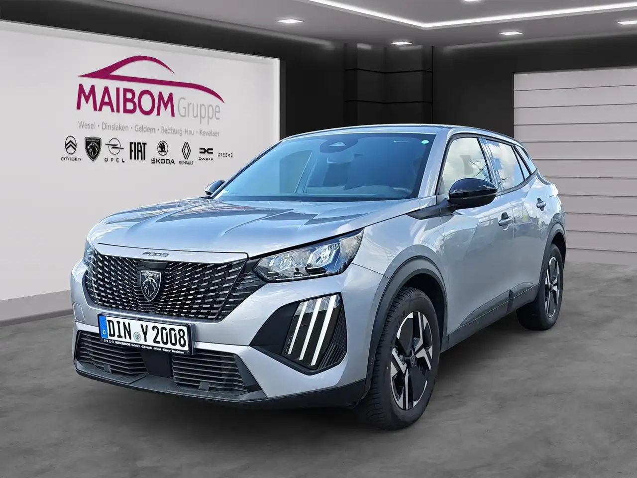 Peugeot 2008 Hybrid 145 Business Android Auto Metallic — photo 1 of 15