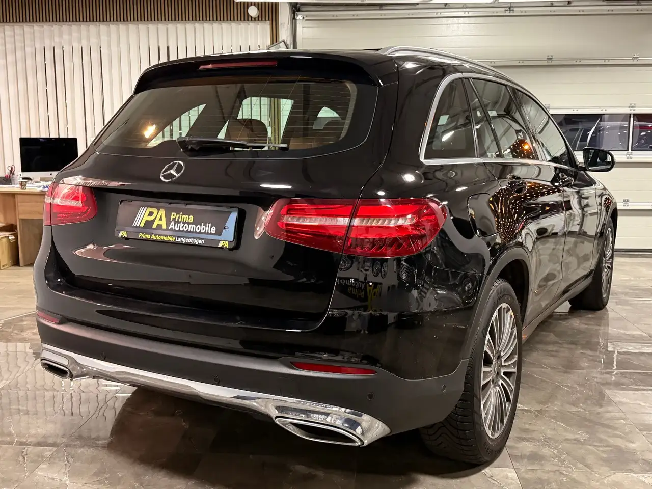 2017 Mercedes-Benz GLC 350 d 4Matic / Burm. HUD Distronic 360° Pano, photograph 4