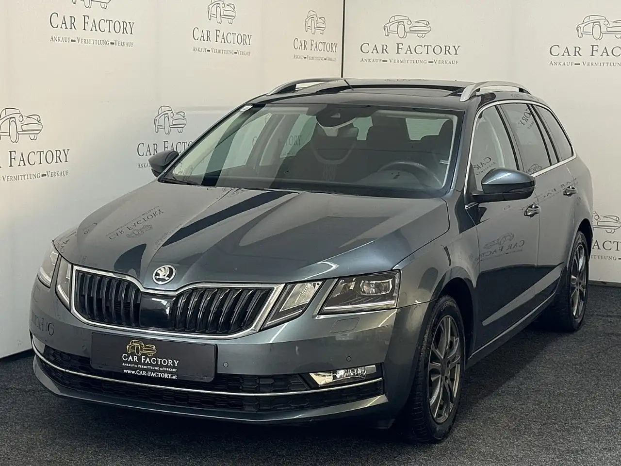 Skoda Octavia Combi 2,0 Style TDI 4x4 DSG — photo 1 of 14