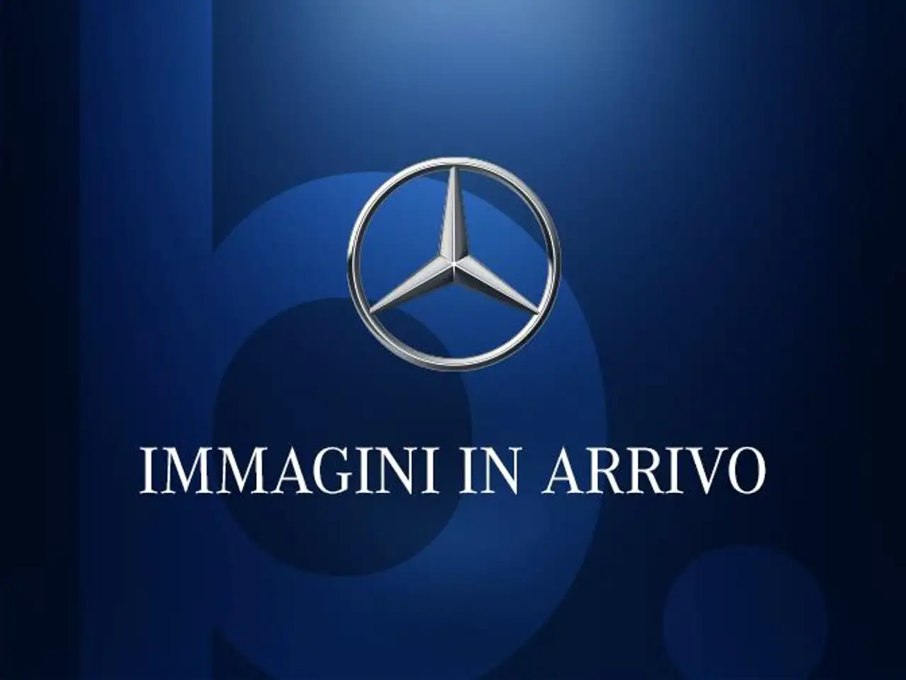 Mercedes-Benz A 180 d Advanced auto — photo 1 of 2