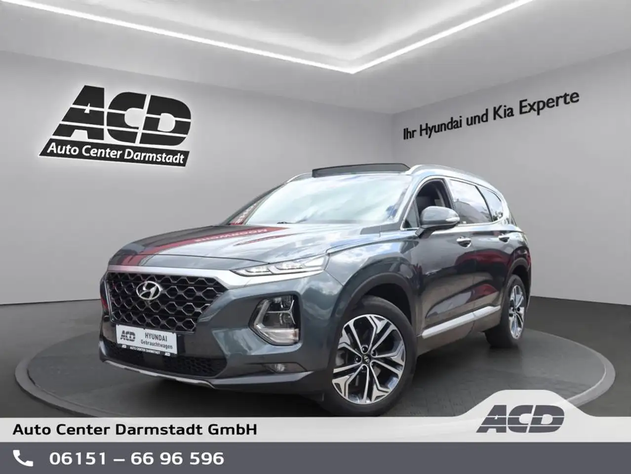 Hyundai SANTA FE 2.2D 4WD PREMIUM*VOLLAUSSTTUNG*PANO*AHK*LEDER — photo 1 of 22