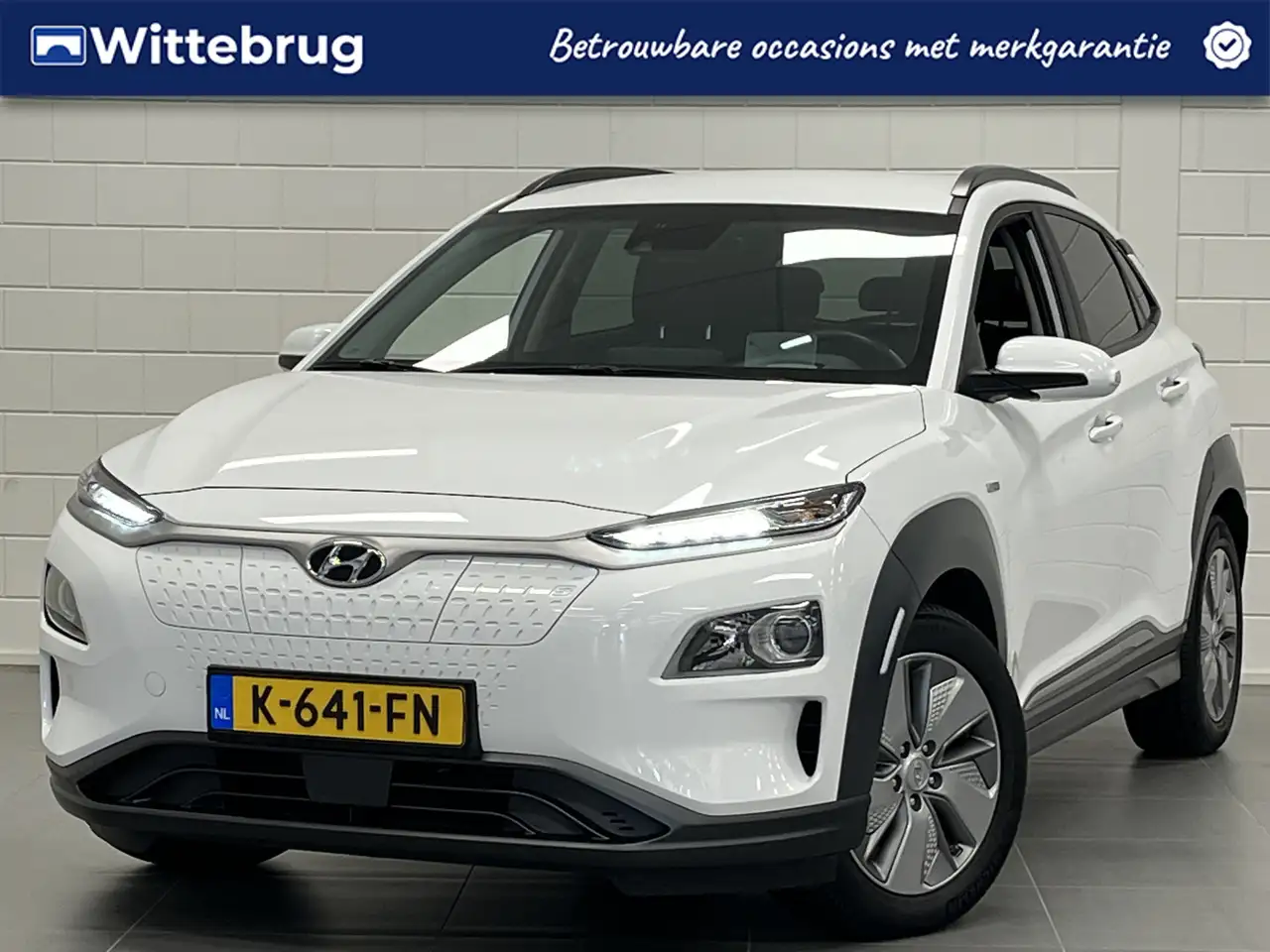 Hyundai KONA EV Fashion 64 kWh HALF LEDER | NAVIGATIE | LONG RA — photo 1 of 38