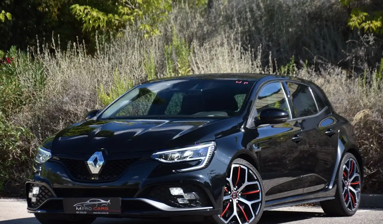 Renault Megane 4 RS TROPHY PHASE 2 1.8 TCE 300 ch BOÎTE EDC — photo 1 of 10