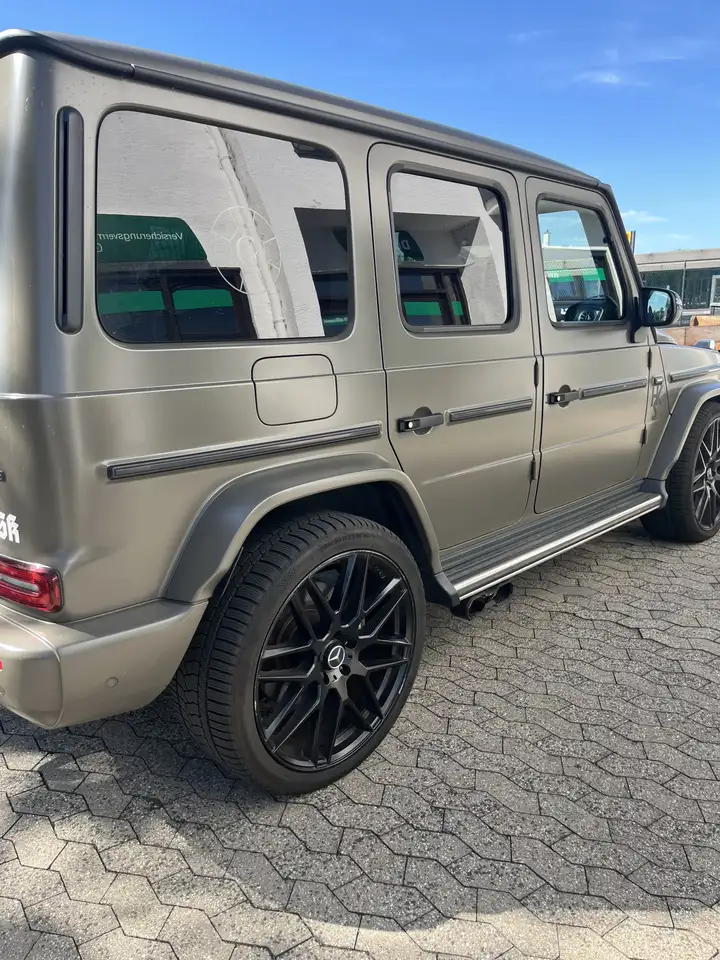 Mercedes-Benz G 63 AMG Speedshift 9G-TRONIC — photo 1 of 14