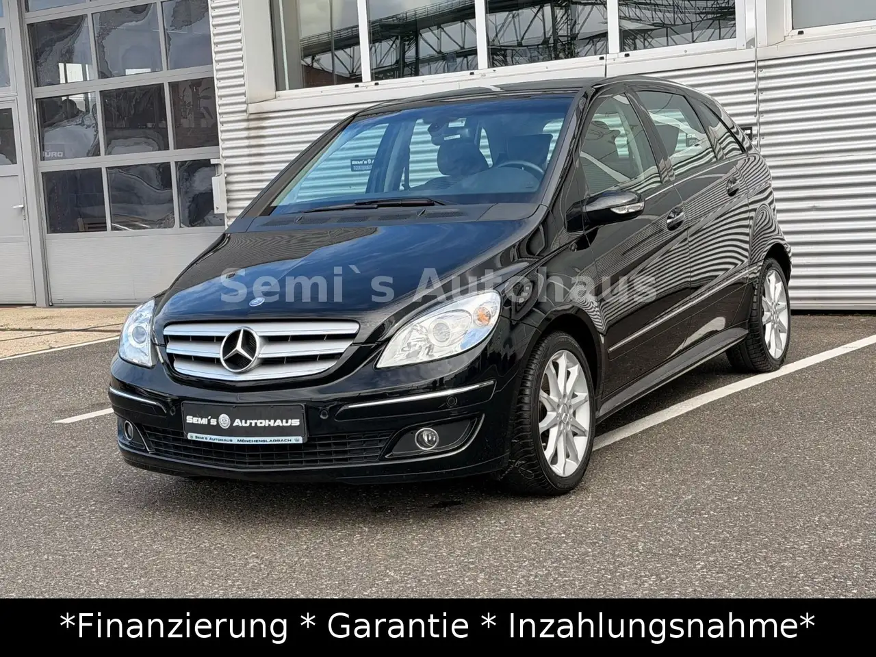 Mercedes-Benz B 200 B Sportpaket*Automatik*Navi*AHK* — photo 1 of 15