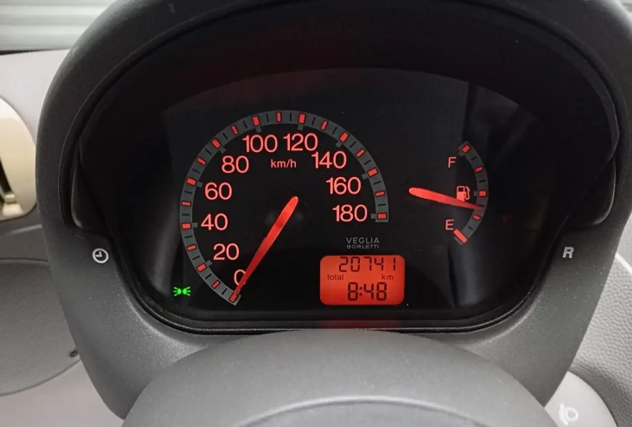 Fiat 600 600 III 2005 1.1 Active (class) — photo 1 of 9