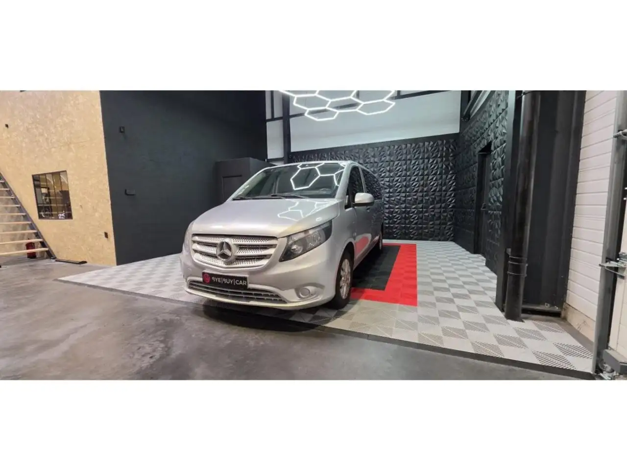 Mercedes-Benz Vito Tourer Long 116 CDI 163 CH BVA 7G-Tronic GARANTIE 12 MOIS ( VIANO ) — photo 1 of 25
