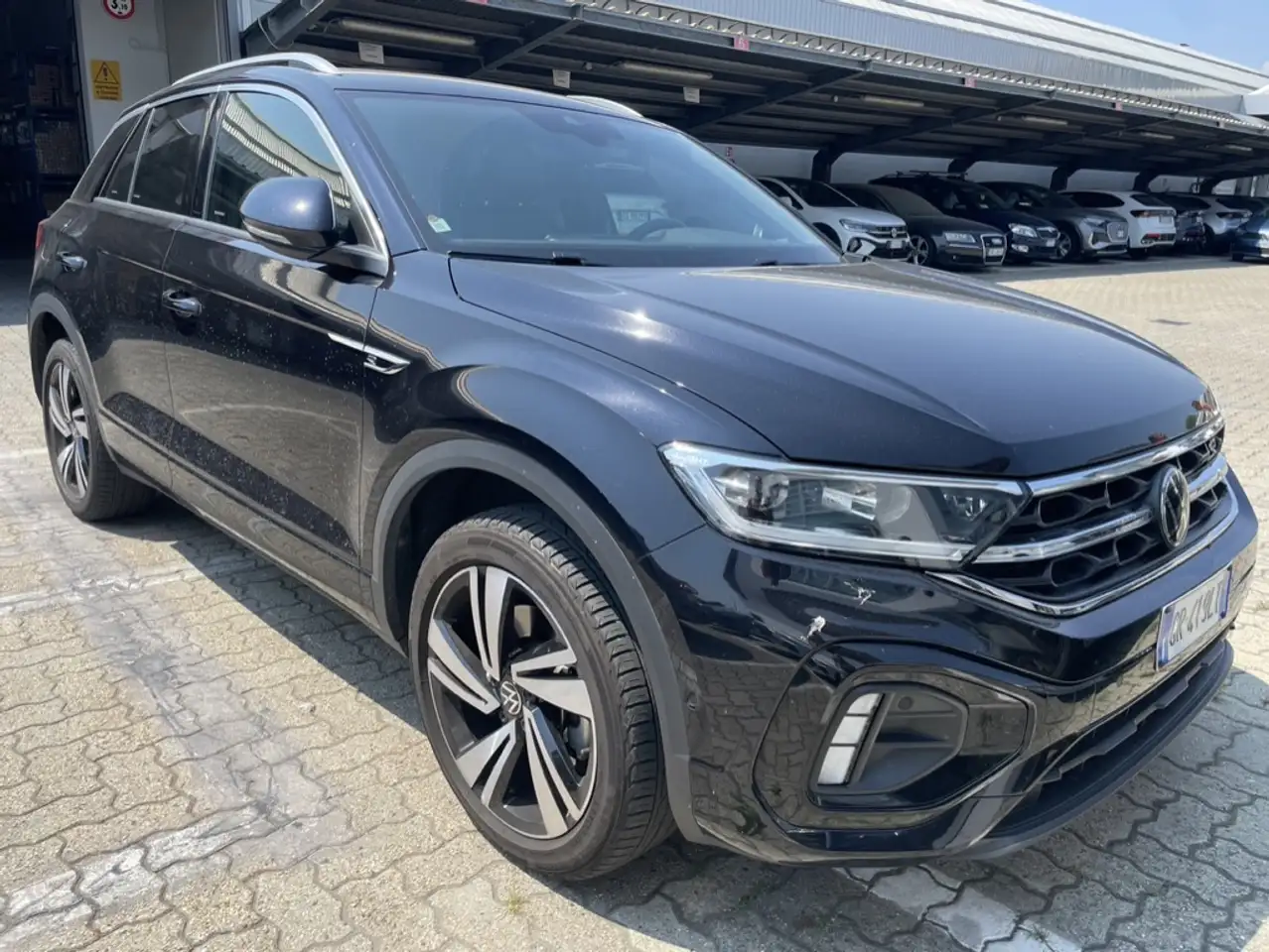 Volkswagen T-Roc T-Roc 2.0 tdi R-Line 4motion 150cv dsg — photo 1 of 9