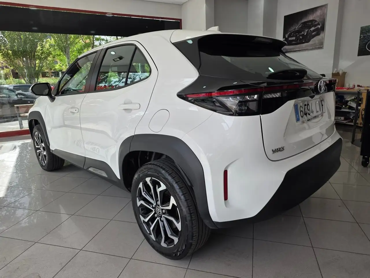 2022 Toyota Yaris Cross 120H Active Tech, photograph 5