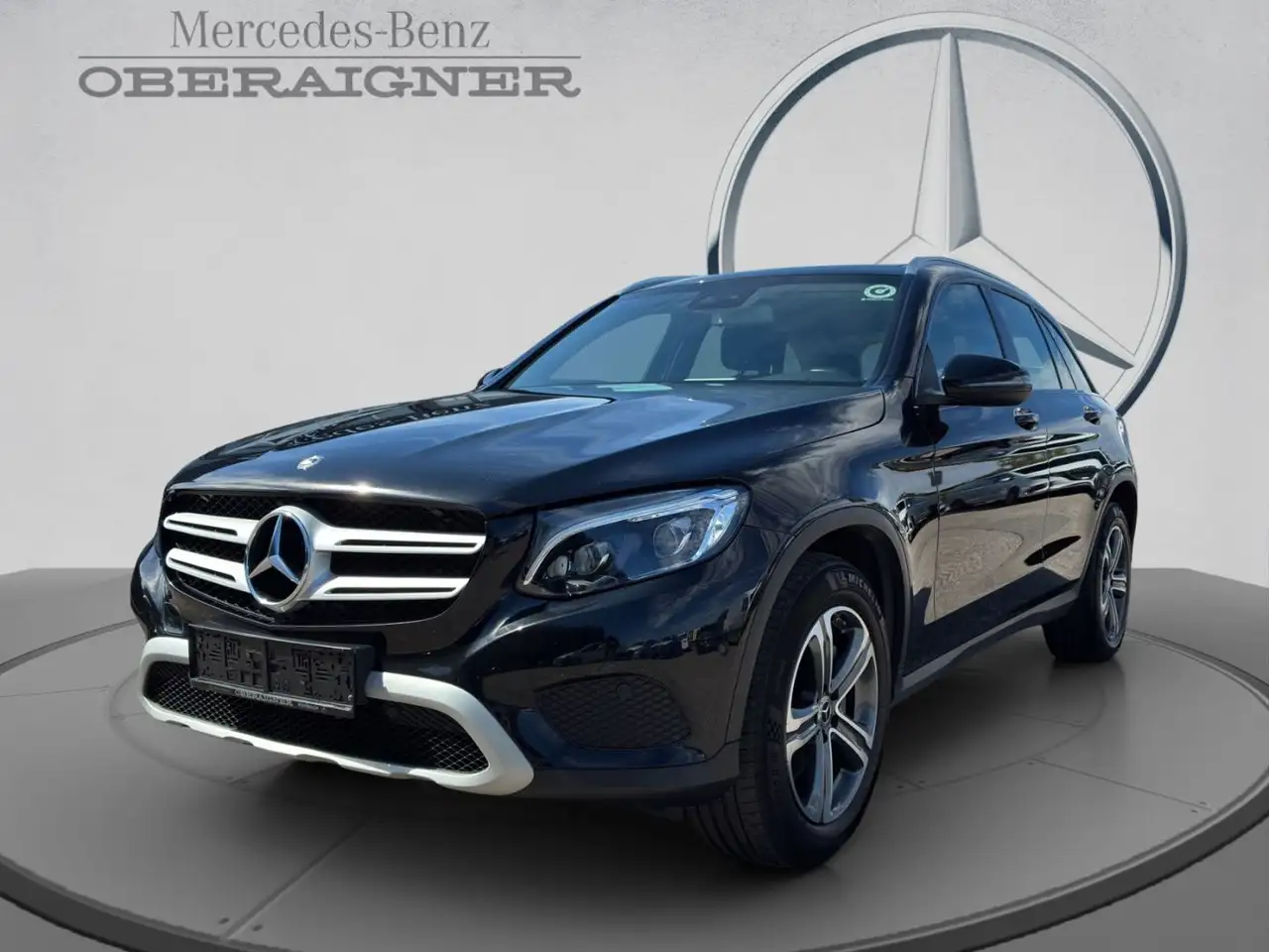 Mercedes-Benz GLC 250 d 4MATIC RKam Klima Shz eHeck — photo 1 of 19
