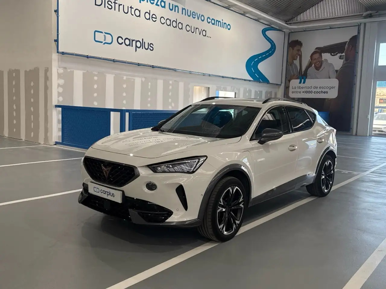 CUPRA Formentor 1.4 e-Hybrid 150kW (204 CV) DSG — photo 1 of 29