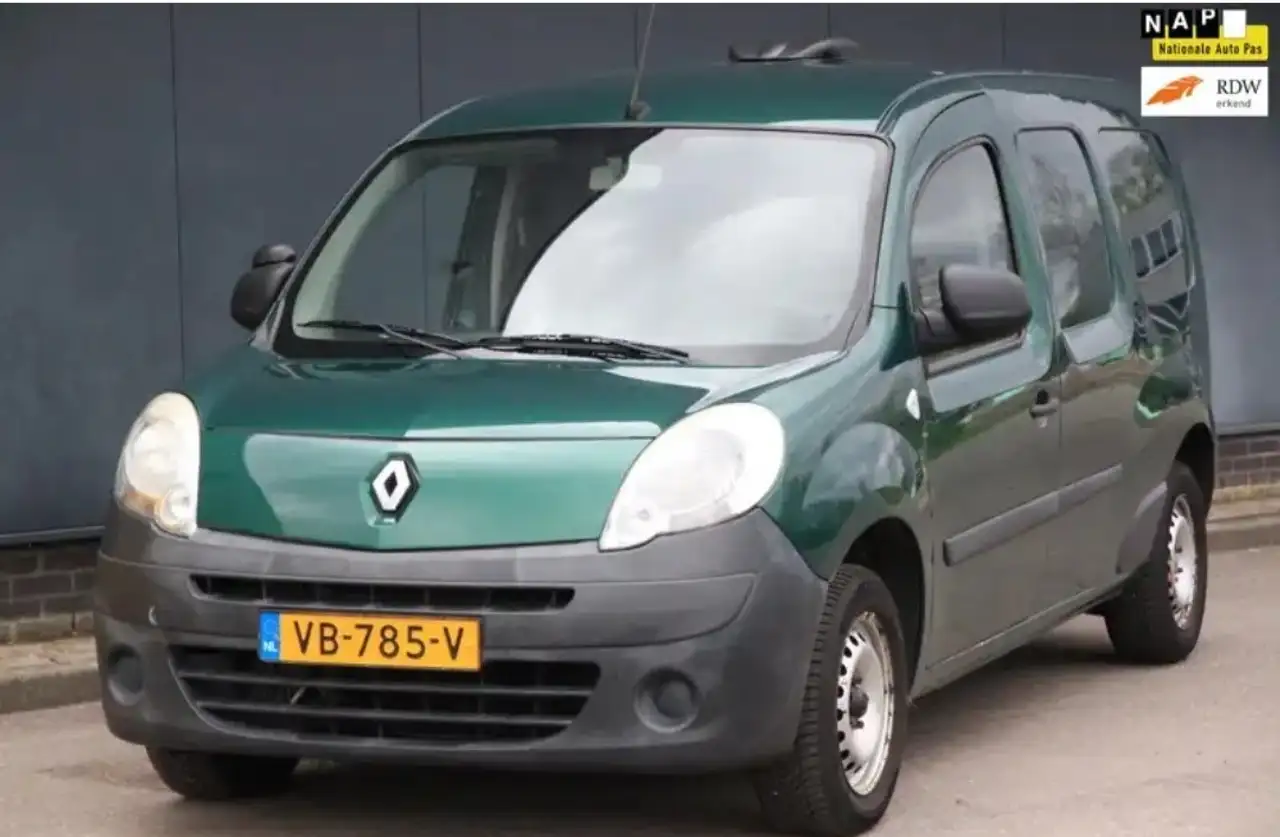 Renault Kangoo Rapid Maxi 1.5 dCi 90 FAP Extra — photo 1 of 10