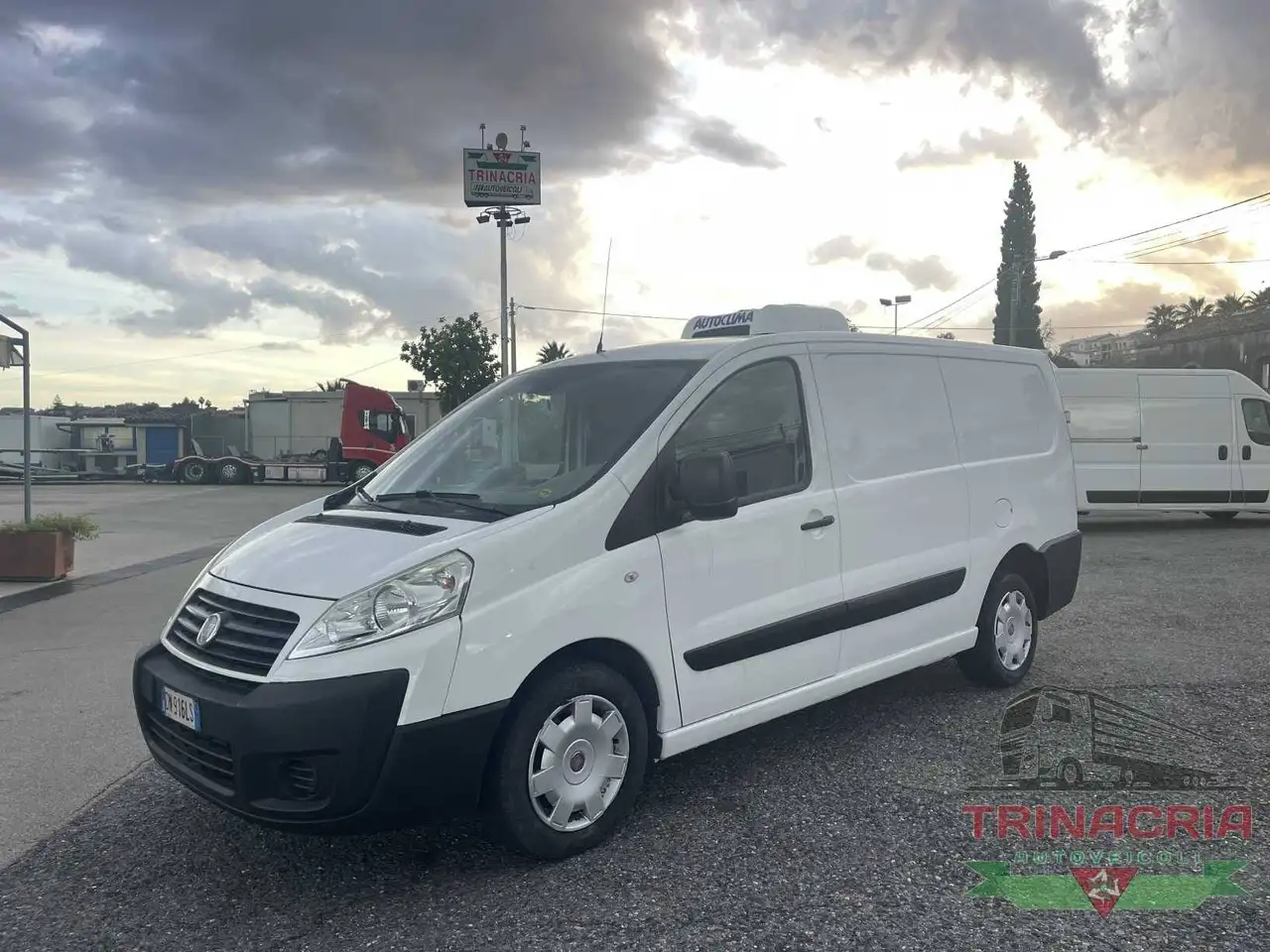 Fiat Scudo Fiat Scudo coibentato 2017 con gruppo e ATP — photo 1 of 14