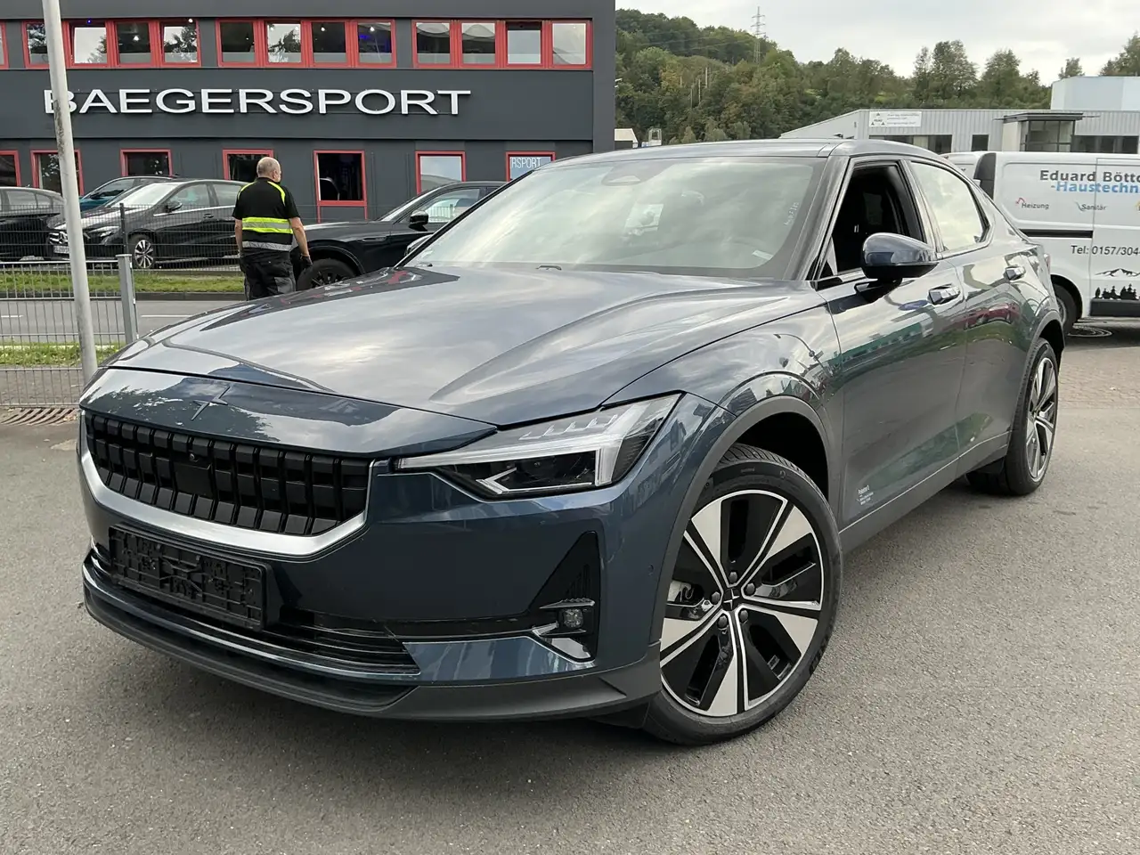 Polestar 2 StandardRange Single Pano Memory 360Cam ACC — photo 1 of 21