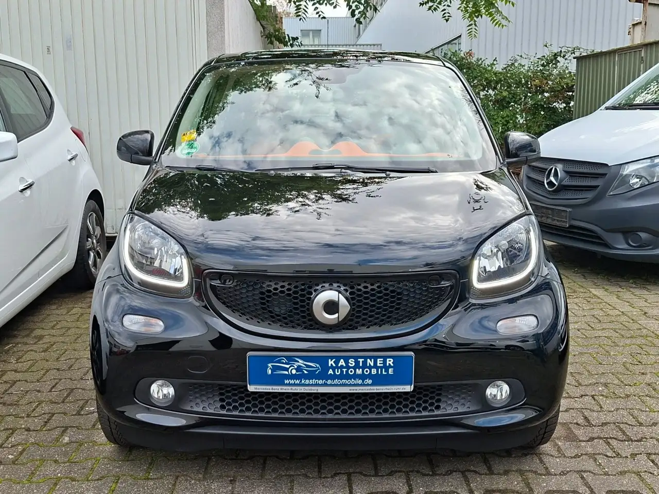 smart forFour forfour Passion 52 kW Klima Sitzhzg Pano — photo 1 of 22